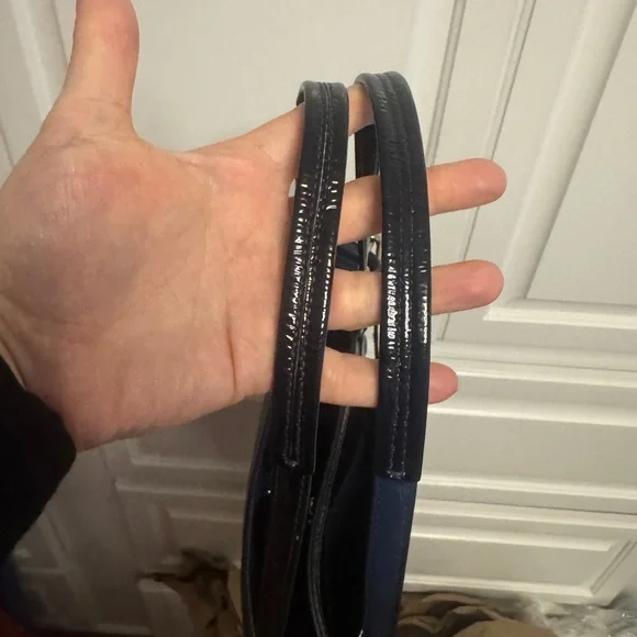 Like New Coach 🔥 Vintage Audrey Patent Leather Navy Tote Shoulder Bag - Picture 14 of 14